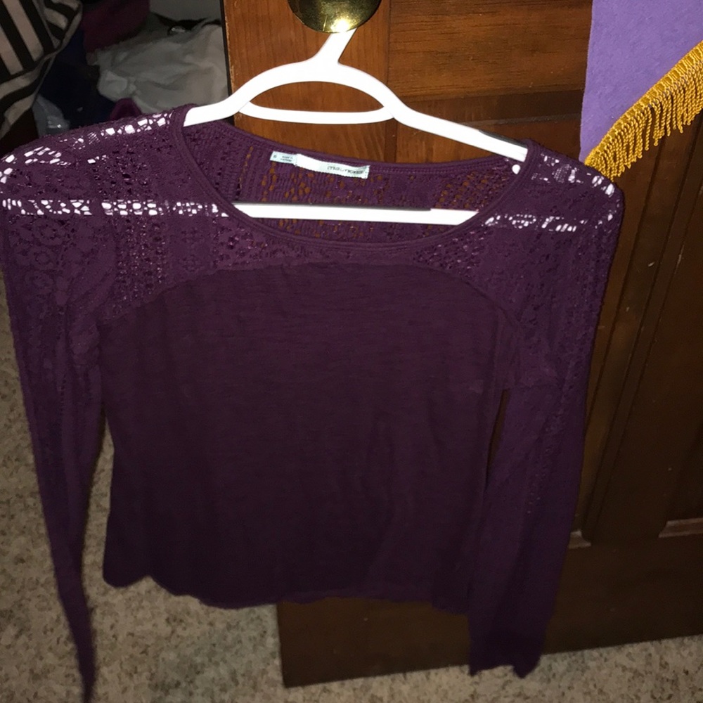 maroon lace top
